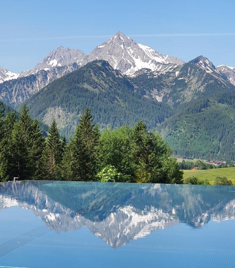 Hotel Bergblick 5 Sterne Grän Buitenkant foto
