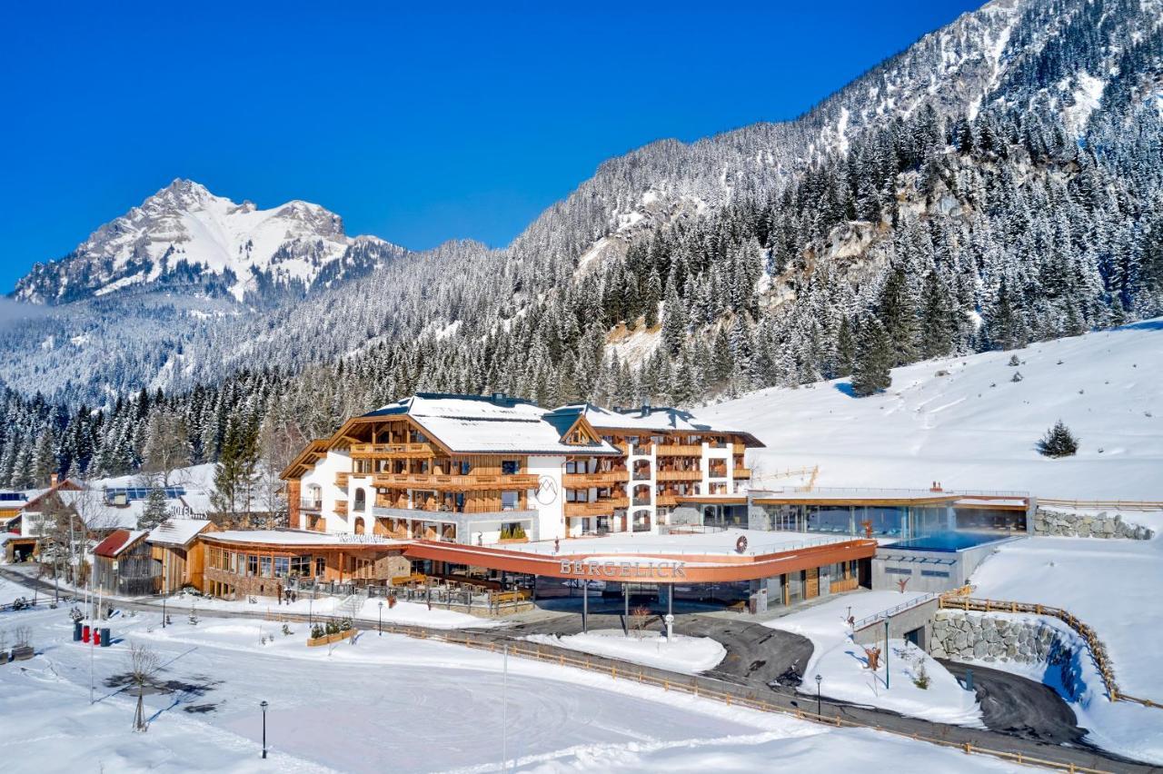 Hotel Bergblick 5 Sterne Grän Buitenkant foto