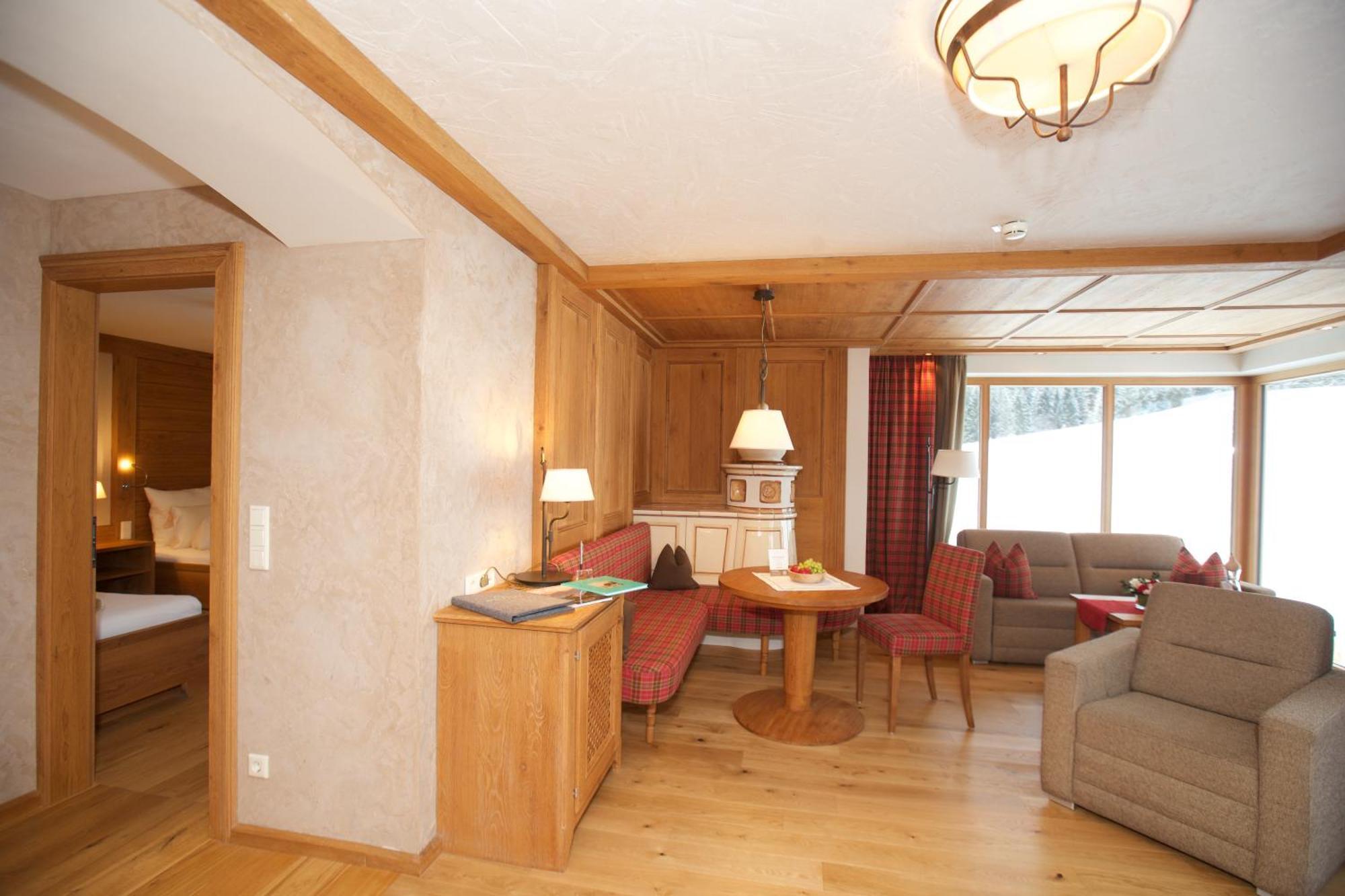 Hotel Bergblick 5 Sterne Grän Buitenkant foto